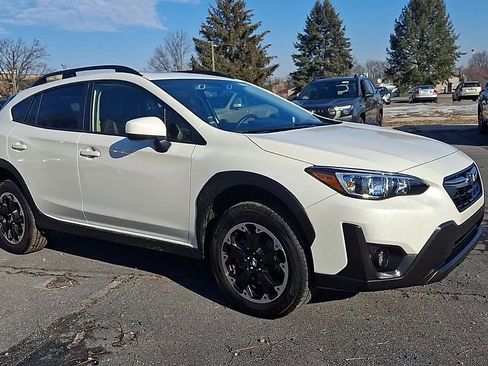 Certified 2023 Subaru Crosstrek 2.0i Premium image 2