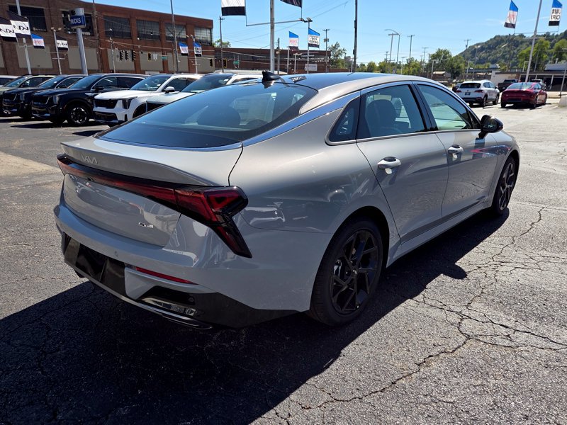 New 2027 Kia K5 GT-Line AWD/4WD image 7