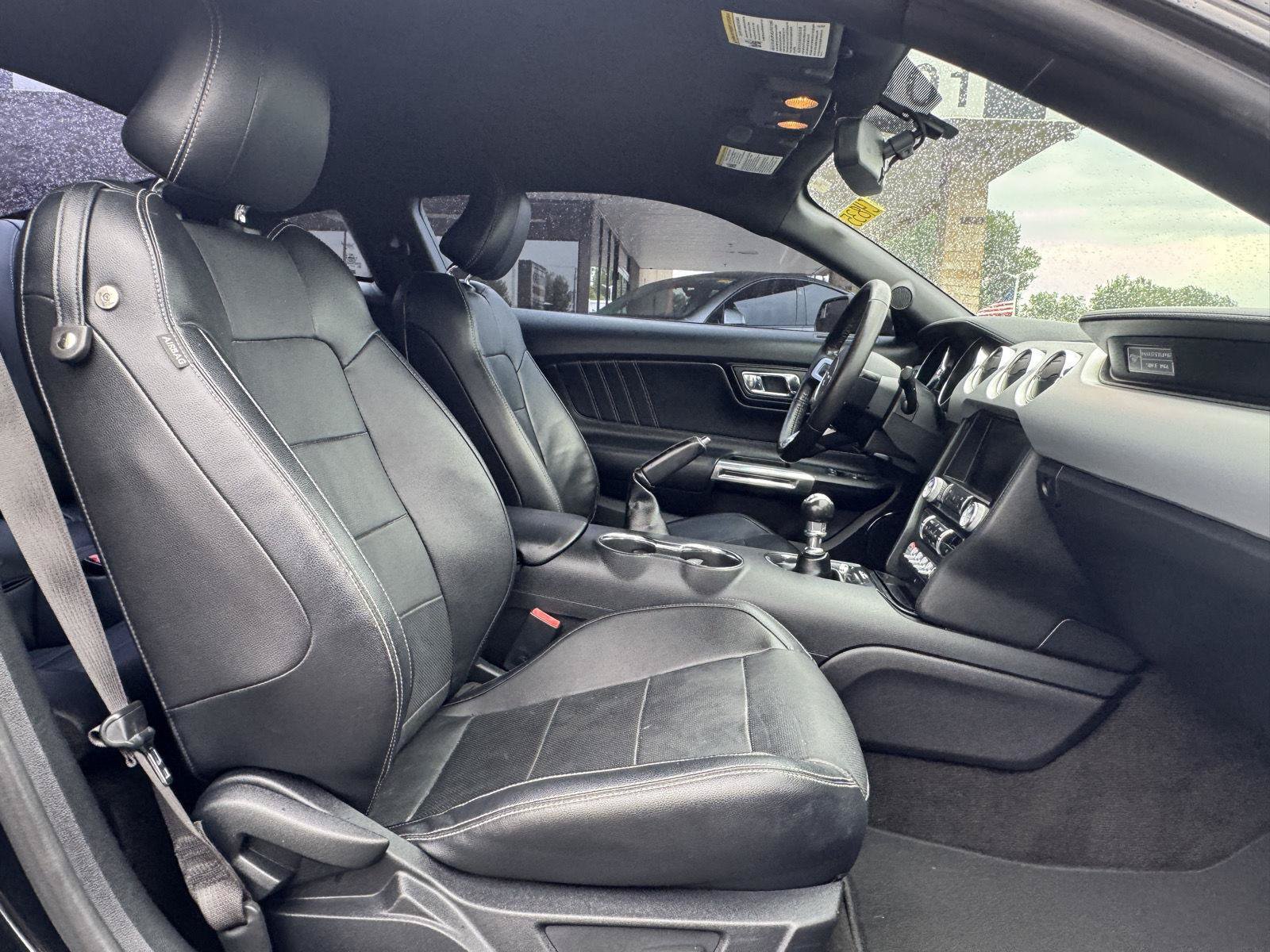 Used 2015 Ford Mustang GT Premium RWD image 25