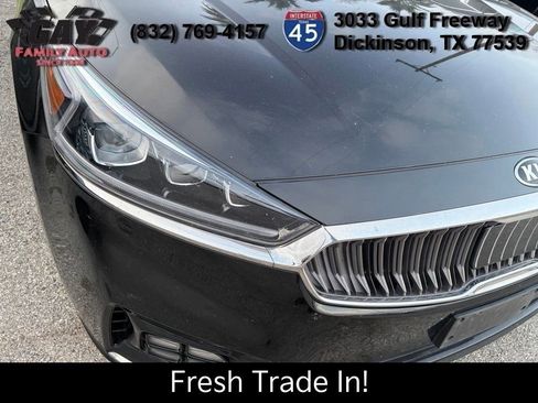 Used 2017 Kia Cadenza Technology image 5