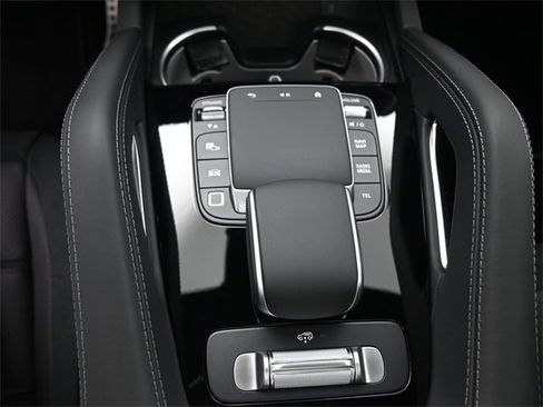 New 2026 Mercedes-Benz GLE 53 AMG 4MATIC image 6