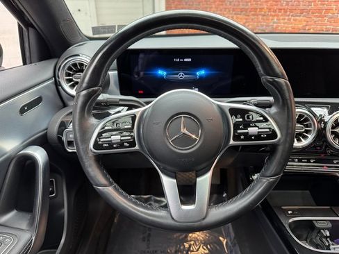 Used 2022 Mercedes-Benz A 220 4MATIC image 14