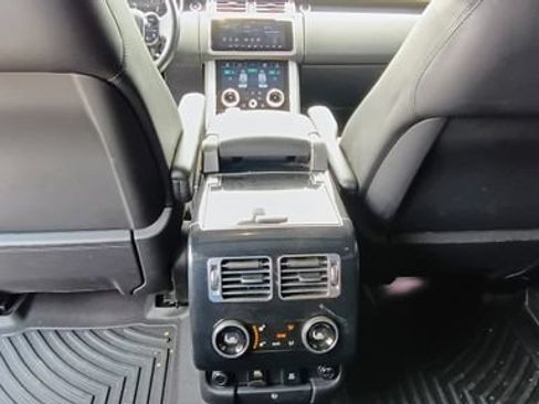 Used 2019 Land Rover Range Rover Long Wheelbase Supercharged AWD/4WD image 19