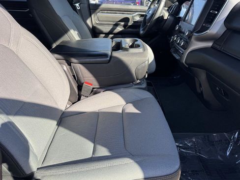 Certified 2024 RAM 1500 Big Horn AWD/4WD image 7