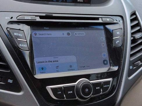 Used 2015 Hyundai Elantra SE FWD image 28