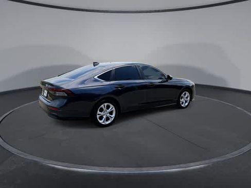 Used 2023 Honda Accord LX image 8