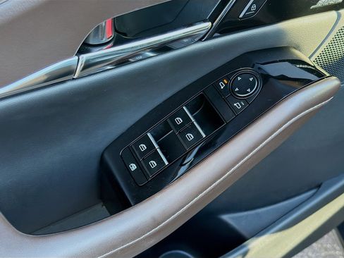 Certified 2025 MAZDA CX-30 AWD 2.5 S w/ Premium Package image 23