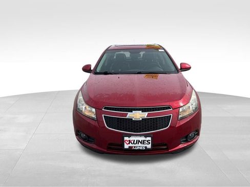 Used 2011 Chevrolet Cruze LT FWD image 2