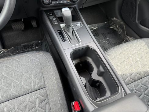 Used 2026 Nissan Kicks SV image 18