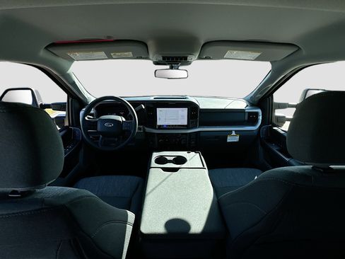 New 2026 Ford F250 XLT w/ XLT Premium Package image 16