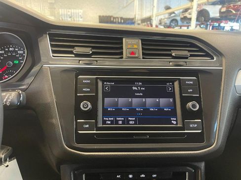 Used 2019 Volkswagen Tiguan S w/ 3rd Row Seat Package AWD/4WD image 21