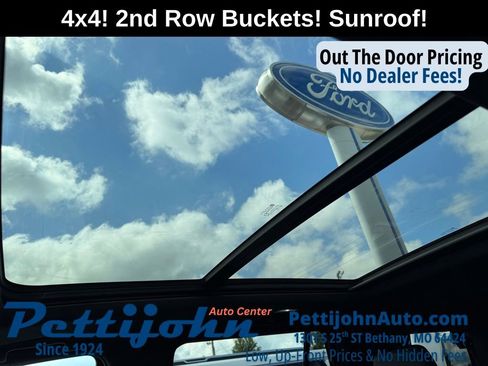 Used 2022 Chevrolet Tahoe LT w/ LT Signature Package AWD/4WD image 30