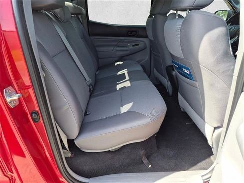 Used 2013 Toyota Tacoma 4x4 Double Cab w/ TRD Sport Pkg image 17
