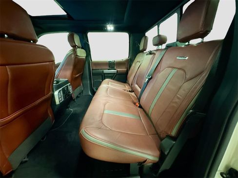 Used 2020 Ford F350 Platinum w/ FX4 Off-Road Package image 30