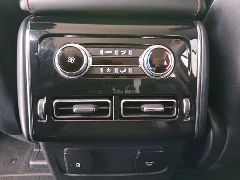 Used 2023 Lincoln Aviator AWD w/ Class IV Trailer Tow Package image 22