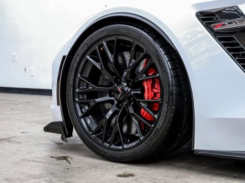 Used 2017 Chevrolet Corvette Z06 image 48