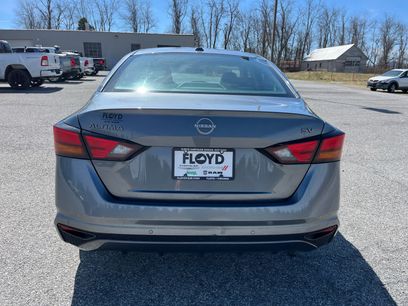 Used 2024 Nissan Altima 2.5 SV