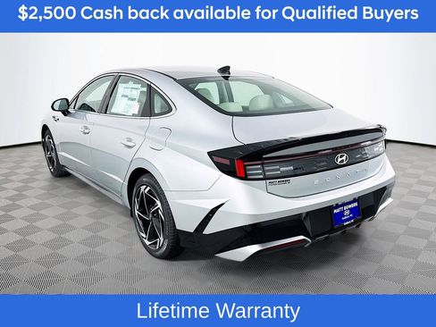 New 2026 Hyundai Sonata SEL FWD image 7