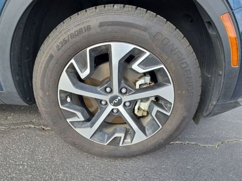 Used 2023 Kia Sportage EX AWD/4WD image 10
