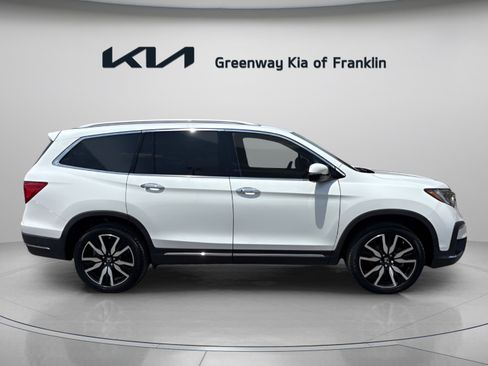 Used 2020 Honda Pilot Touring image 7