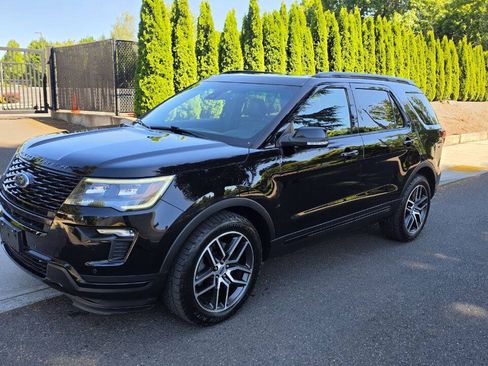 Used 2018 Ford Explorer Sport w/ Equipment Group 401A AWD/4WD image 1