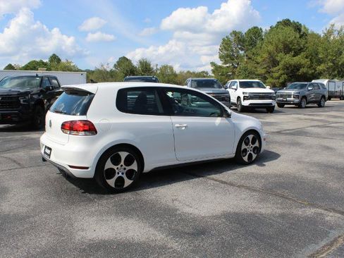 Used 2013 Volkswagen GTI 2-Door image 6