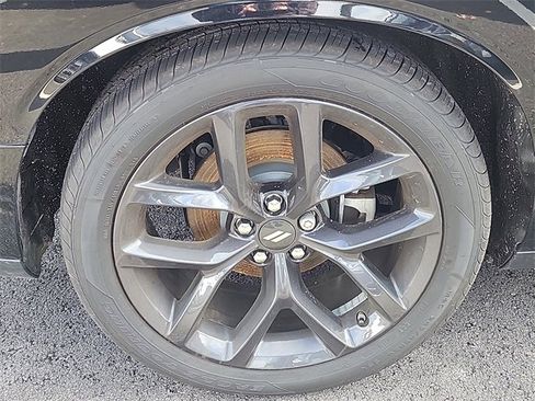 Used 2022 Dodge Challenger R/T w/ Blacktop Package image 9