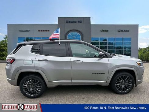 Used 2023 Jeep Compass High Altitude AWD/4WD image 4