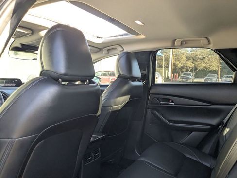 Used 2025 MAZDA CX-30 AWD 2.5 S w/ Preferred Package image 23