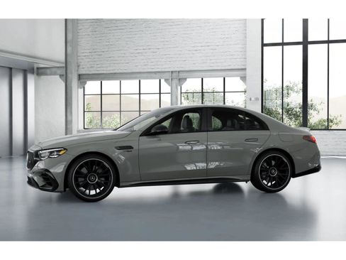 New 2026 Mercedes-Benz E 53 AMG e 4MATIC Sedan image 35