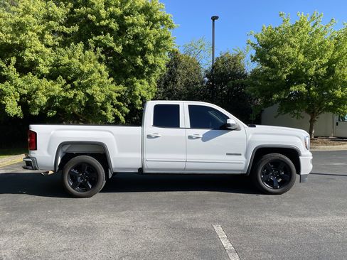 Used 2019 GMC Sierra 1500 Limited w/ Elevation Edition image 10