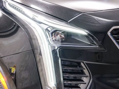 Used 2023 Cadillac XT4 Sport FWD image 14