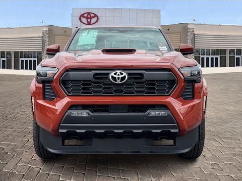 New 2025 Toyota Tacoma TRD Sport image 5
