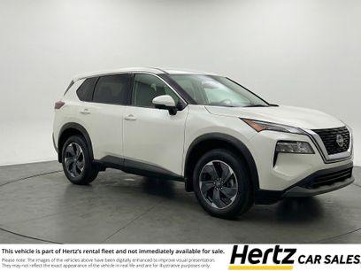 Used 2025 Nissan Rogue SV