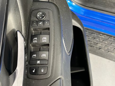 Used 2023 RAM 1500 Big Horn AWD/4WD image 17