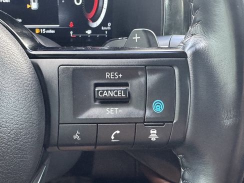 Used 2024 Nissan Pathfinder Platinum w/ Cargo Package FWD image 23