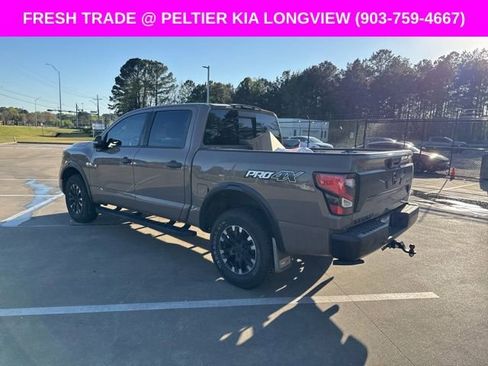 Used 2021 Nissan Titan PRO-4X w/ Pro-4x Convenience Package image 5