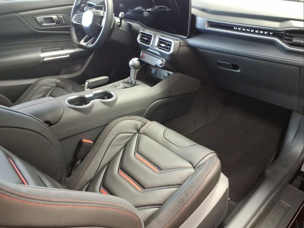 New 2026 Ford Mustang GT Premium w/ GT Performance Package RWD image 18