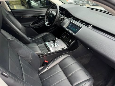 Used 2020 Land Rover Range Rover Evoque S AWD/4WD image 22