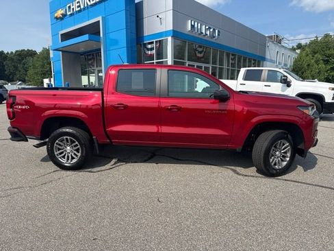Used 2023 Chevrolet Colorado LT w/ LT Convenience Package AWD/4WD image 4