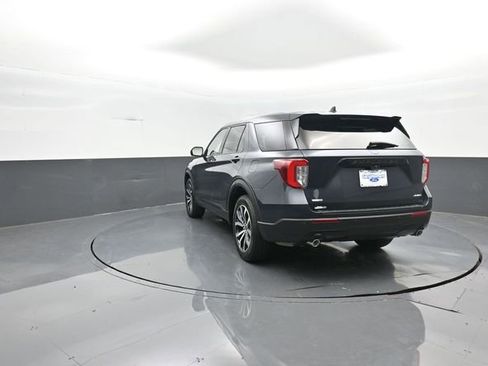Used 2022 Ford Explorer ST-Line image 5