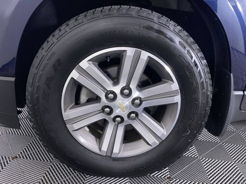 Used 2017 Chevrolet Traverse LT AWD/4WD image 16