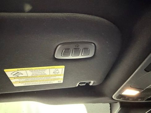 Used 2019 Ford F150 Platinum w/ Equipment Group 701A Luxury image 48