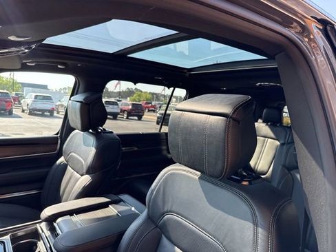 New 2026 Jeep Grand Wagoneer Summit w/ Premium Group III AWD/4WD image 24