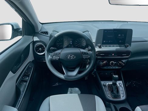 Used 2023 Hyundai Kona SE FWD image 18