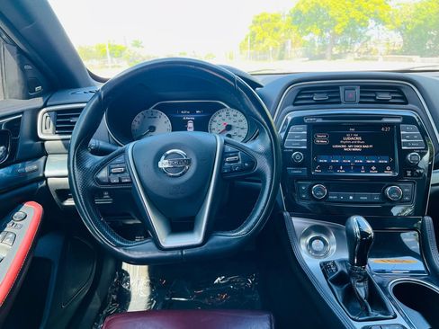 Used 2021 Nissan Maxima Platinum w/ 40th Anniversary Package FWD image 14