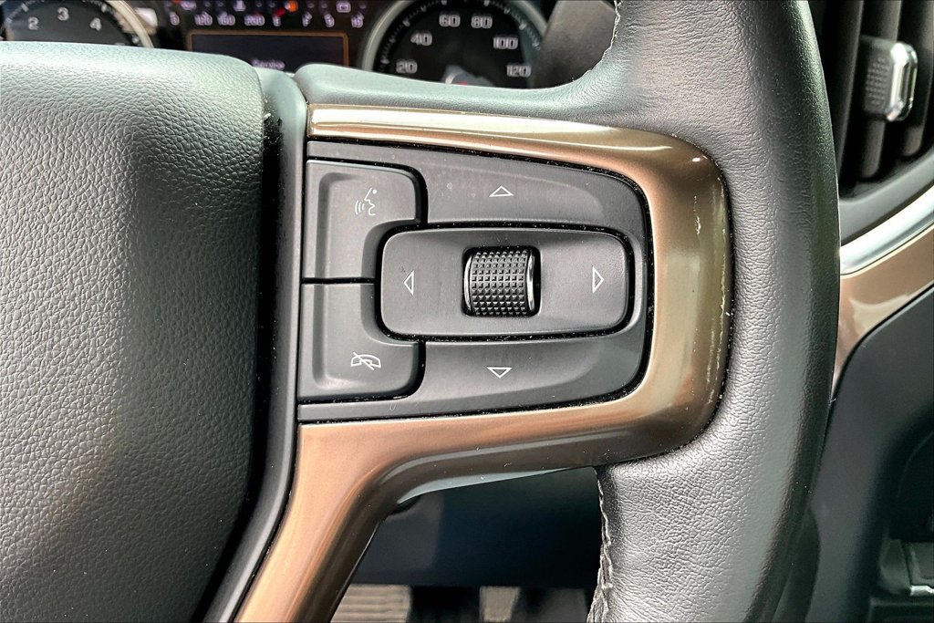 Used 2020 Chevrolet Silverado 1500 High Country w/ Z71 Off-Road Package AWD/4WD image 13