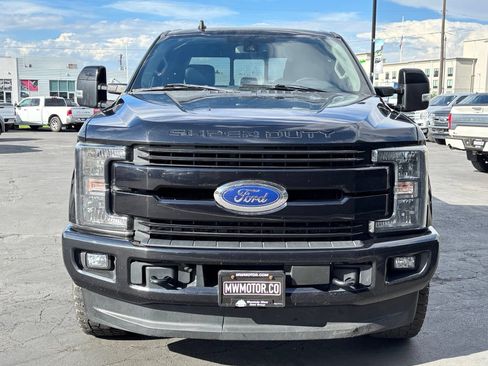 Used 2019 Ford F350 Lariat w/ Lariat Ultimate Package AWD/4WD image 2
