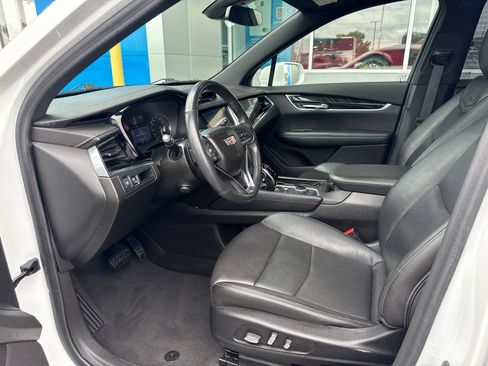 Used 2020 Cadillac XT6 Premium Luxury AWD/4WD image 21
