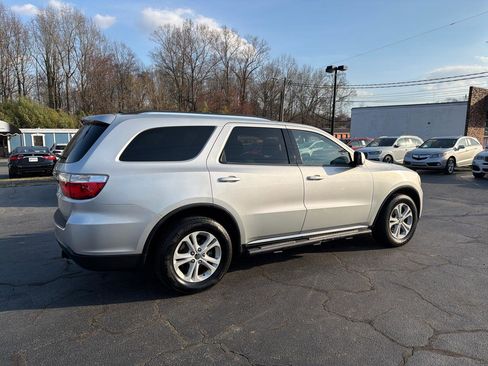 Used 2011 Dodge Durango Crew w/ Entry Nav/Commuter Group image 3